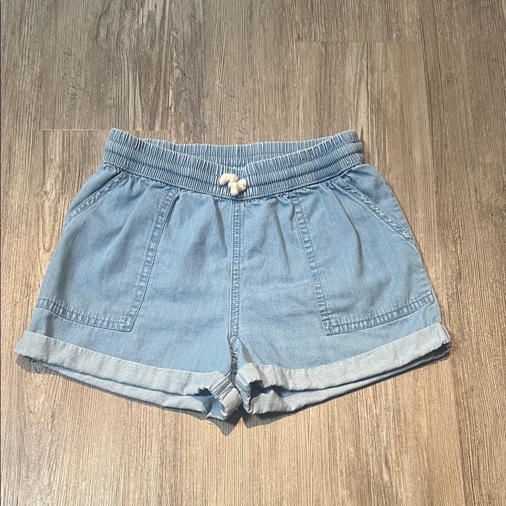 Elastic waist girls shorts- Size S 7/8